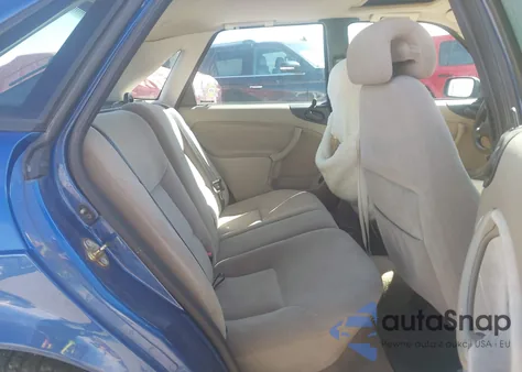 1998 Saab 900 S z USA, uszkodzony, nr VIN YS3DD55B7W2015355